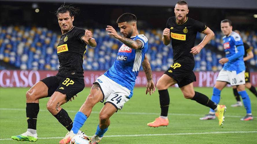 这位备受瞩 这位备受瞩