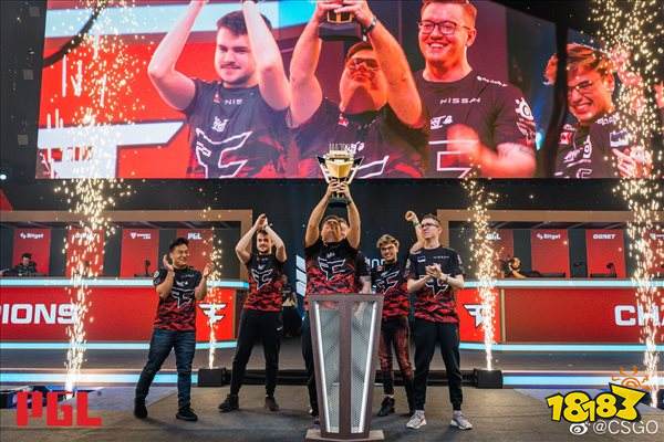 而亚历山大 而亚历山大