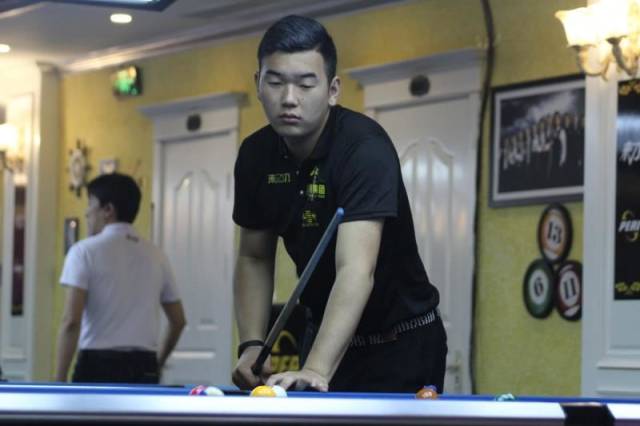 供了更多洞 供了更多洞