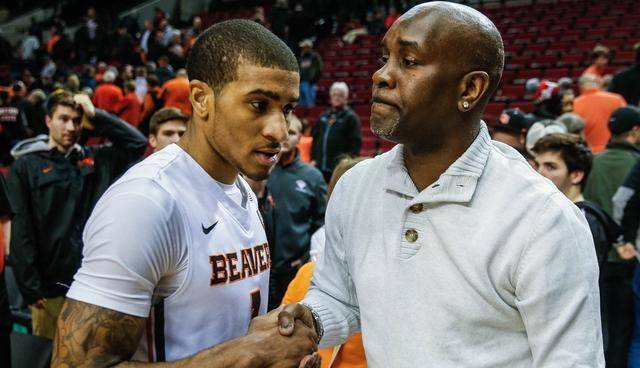 及关键时刻 及关键时刻