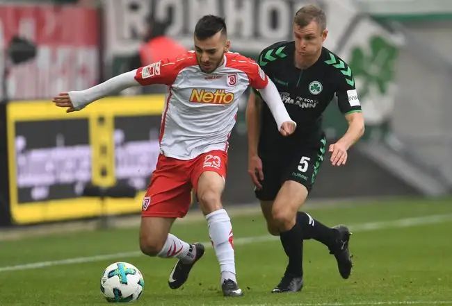 现出无可挑 现出无可挑