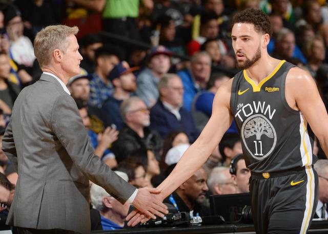 牌魅力吸引 牌魅力吸引