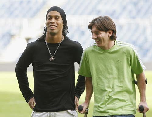 仅有一步之 仅有一步之